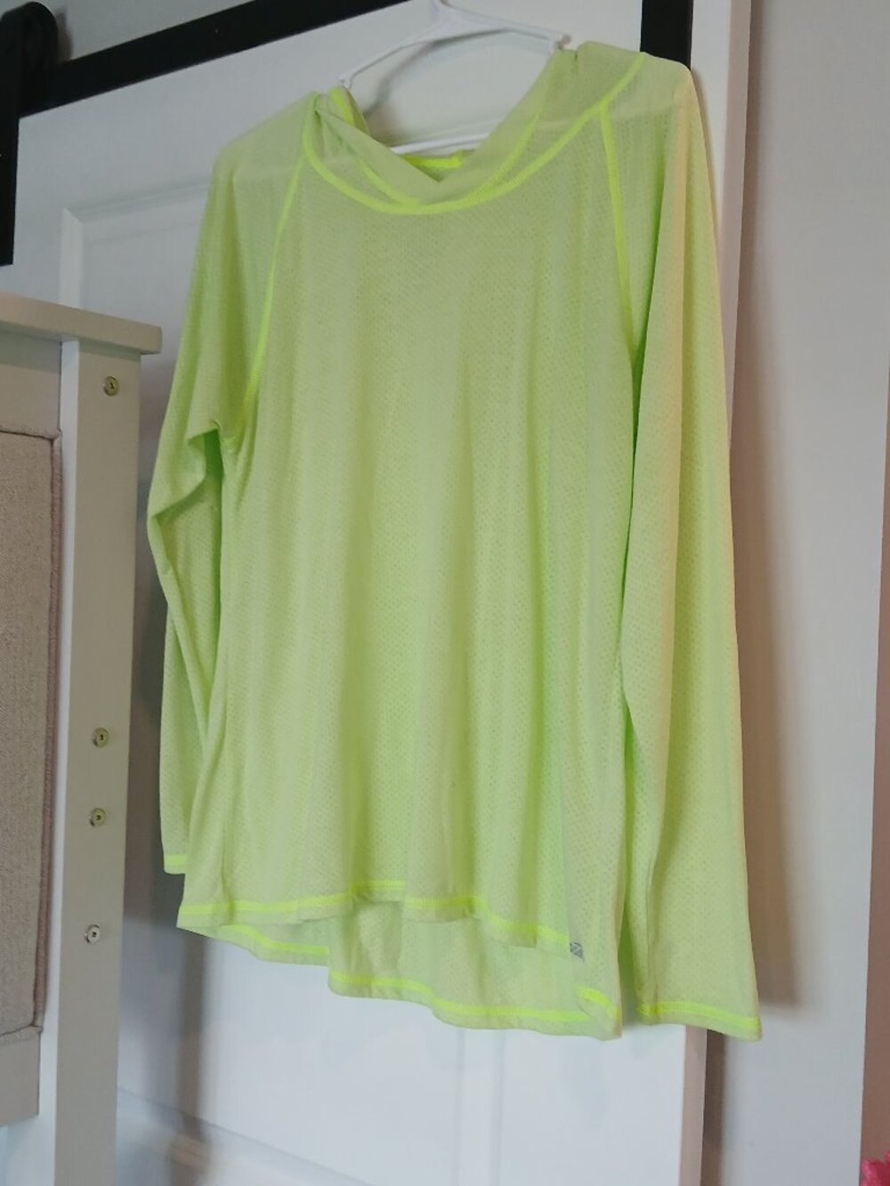Women's Avia XXL Lite Neon Yellow Running Long Sleeve Top